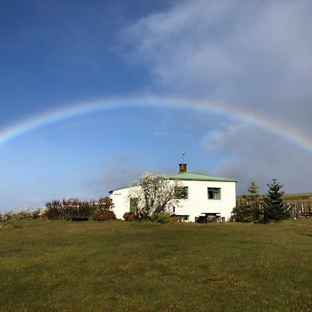 Bessastathir Guesthouse クヴァンムスタンギ エクステリア 写真